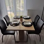 Kinizsi Apartman *